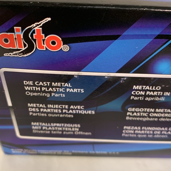 Maisto Special Edition 1970 Dodge Convertible Model Car challenger 1:24 new - Picture 8 of 13